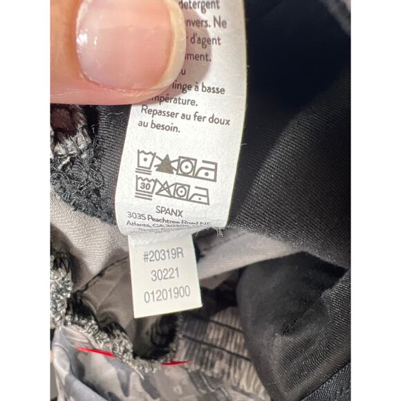 Spanx Blackwash Camouflage Stretch Twill Cargo Jogger Zipper Hem Detail Small - Picture 10 of 12